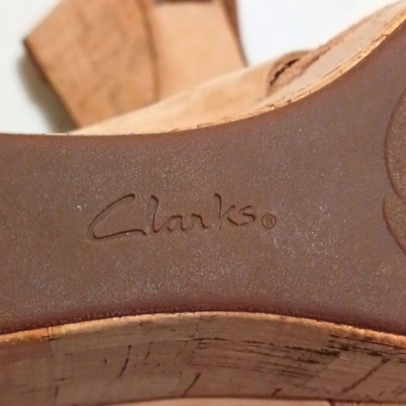 Clarks Artisan Casilyn Lizzie Nubuck Platform Wedge Sling Back Open Toe … - Picture 8 of 9